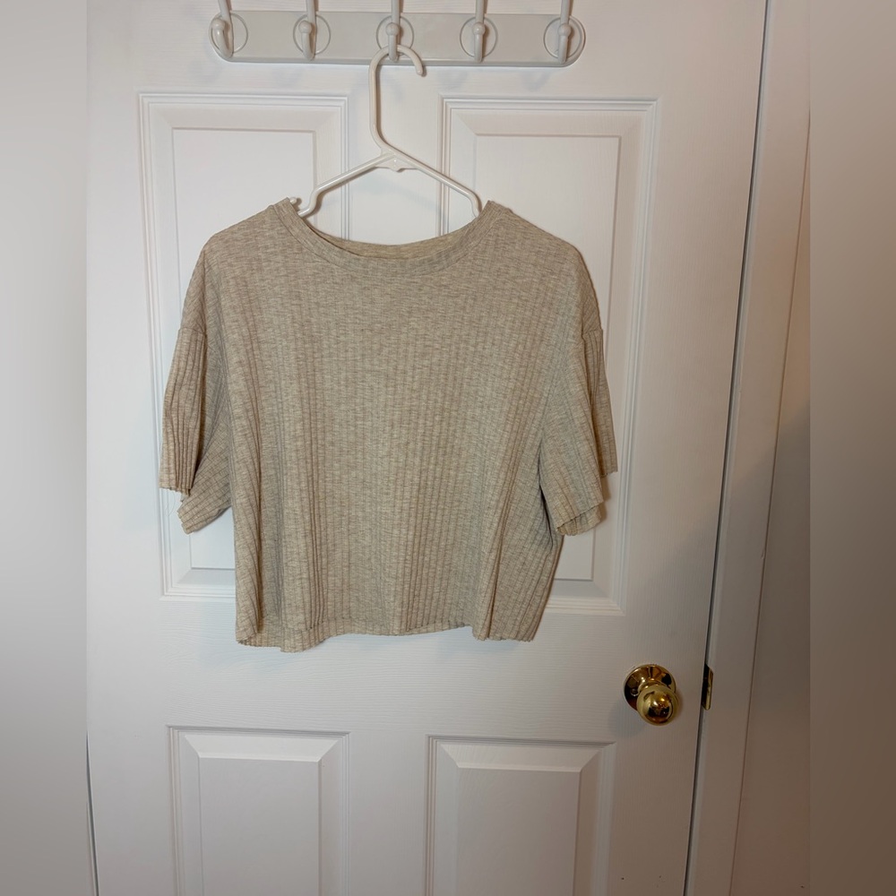H&M Beige Ribbed Short Sleeve Top